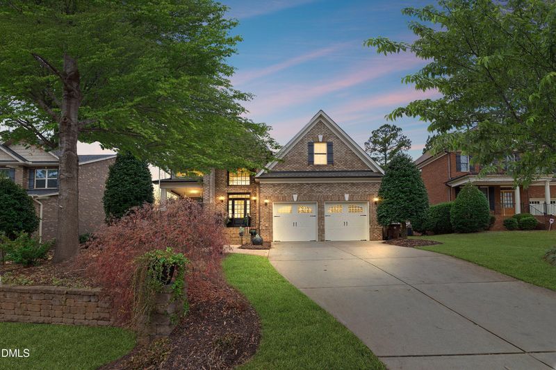 172 Valleycruise Cir, Garner, NC 27529