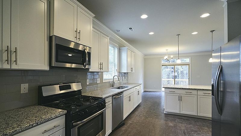 172 Whitetail Deer Ln, Garner, NC 27529