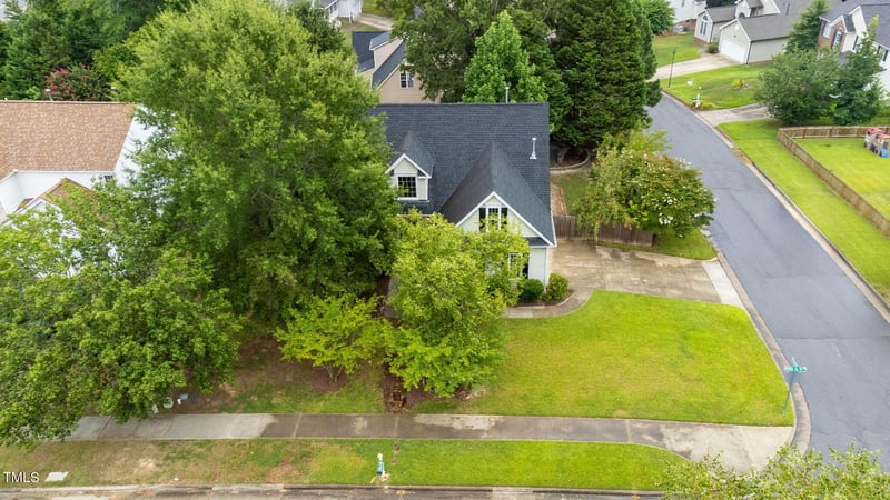 1720 Ashley Downs Dr, Apex, NC 27502