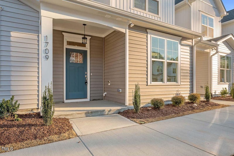 1720 Ballard Dr, Raleigh, NC 27606