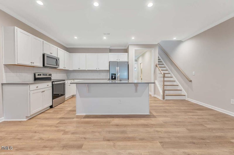 1720 Ballard Dr, Raleigh, NC 27606