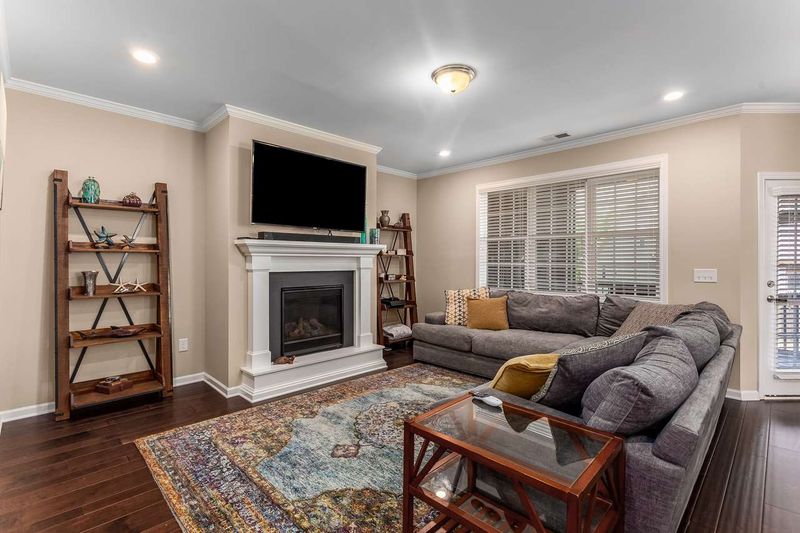 1720 Longmont Dr, Wake Forest, NC 27587