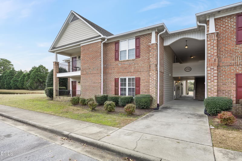 1720 Renwick Dr #102, Fayetteville, NC 28304