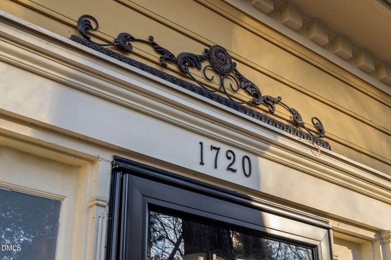 1720 Township Cir, Raleigh, NC 27609