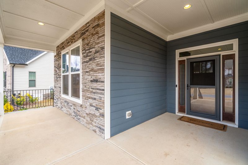 1721 Banks View Dr, Raleigh, NC 27603