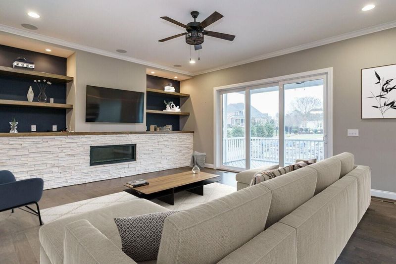 1721 Banks View Dr, Raleigh, NC 27603