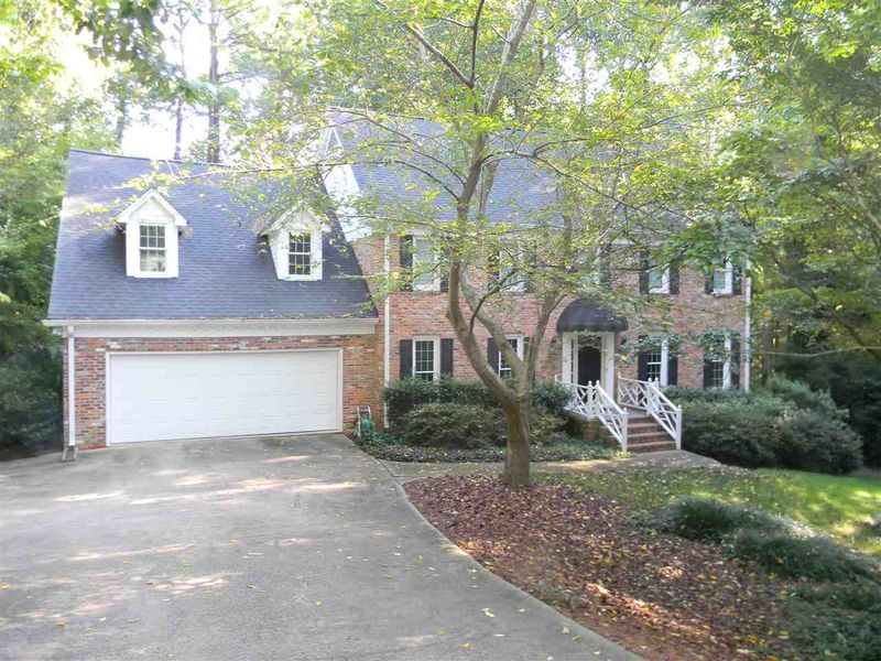 1721 Hunting Ridge Rd, Raleigh, NC 27615
