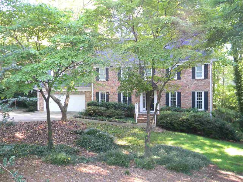 1721 Hunting Ridge Rd, Raleigh, NC 27615