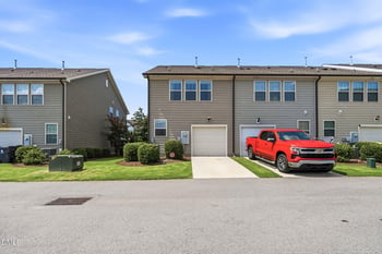 1721 Shady Oaks Dr, Wendell, NC 27591