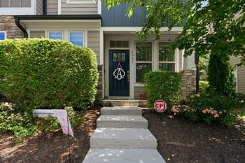 1721 Shady Oaks Dr, Wendell, NC 27591