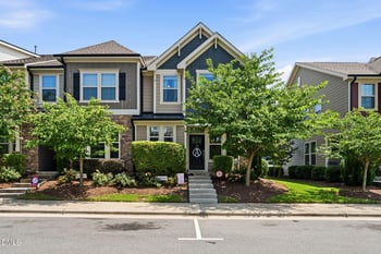 1721 Shady Oaks Dr, Wendell, NC 27591