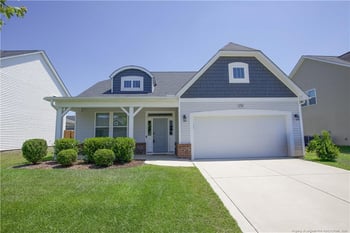 1721 Stackhouse Dr, Fayetteville, NC 28314