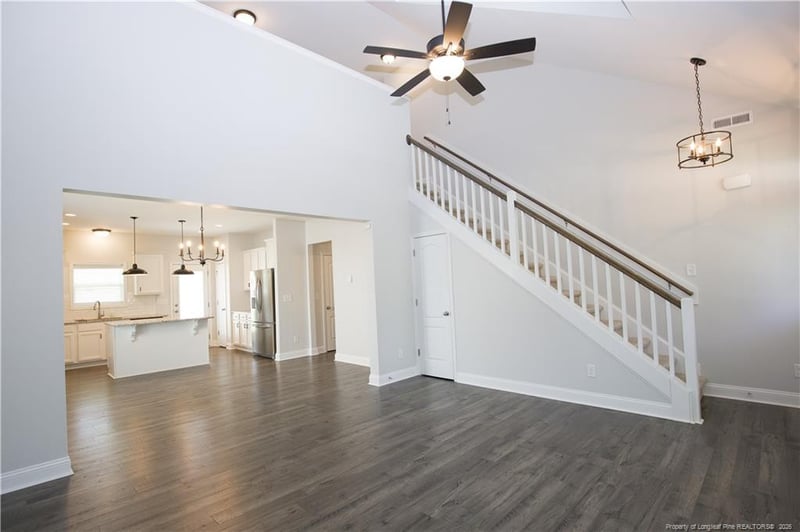 1721 Stackhouse Dr, Fayetteville, NC 28314
