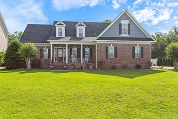 1722 Holloman Dr, Fayetteville, NC 28312