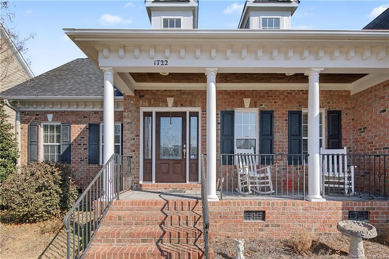 1722 Holloman Dr, Fayetteville, NC 28312