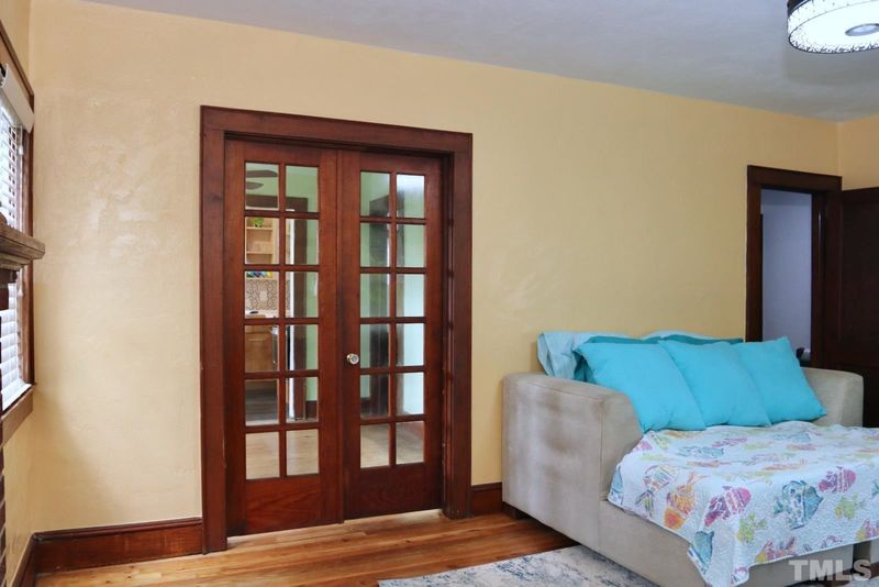 1723 Erwin Ave, Burlington, NC 27217