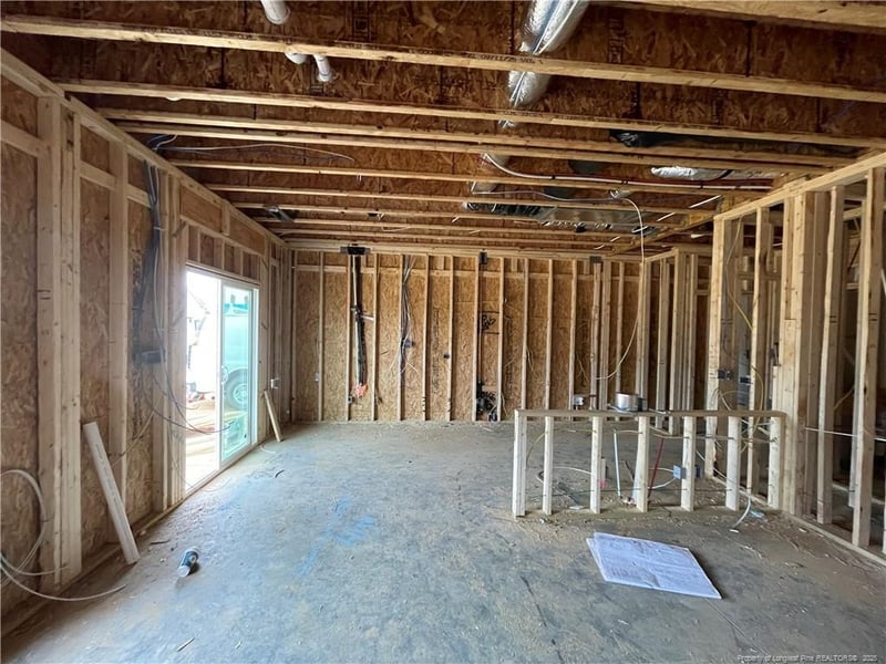 1723 Man O War Dr, Hope Mills, NC 28348