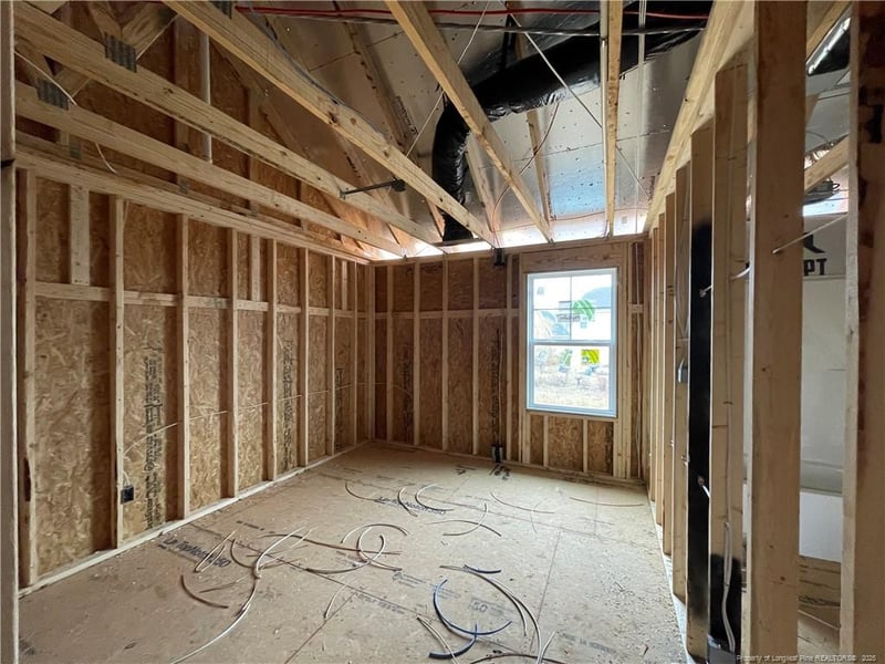 1723 Man O War Dr, Hope Mills, NC 28348