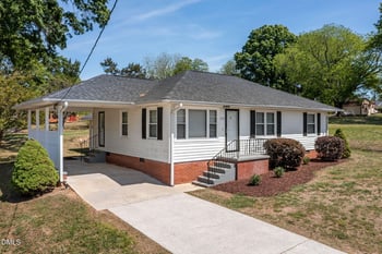 1723 Power Line Rd, Elon, NC 27244