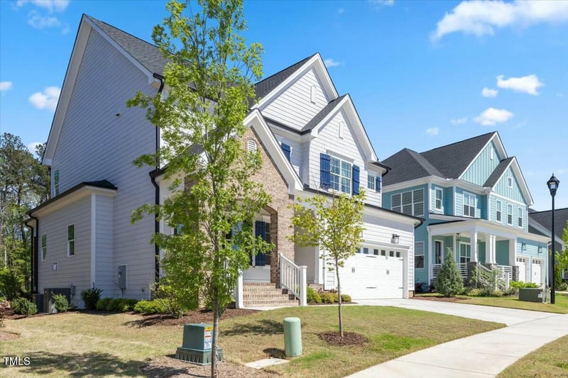 1724 Deacon Falls Way, Wendell, NC 27591