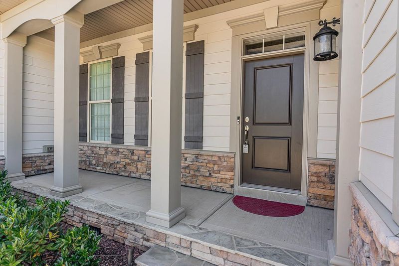 1724 Hasentree Villa Ln, Wake Forest, NC 27587