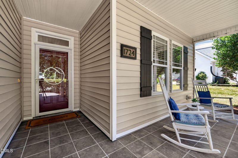 1724 Heisser Ln, Fuquay Varina, NC 27526