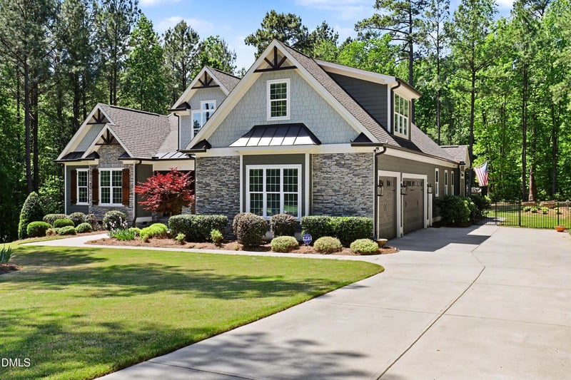 1724 River Bend Ln, Raleigh, NC 27610