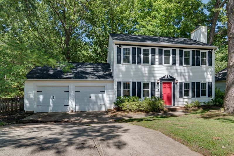 1724 Sierra Dr, Raleigh, NC 27603