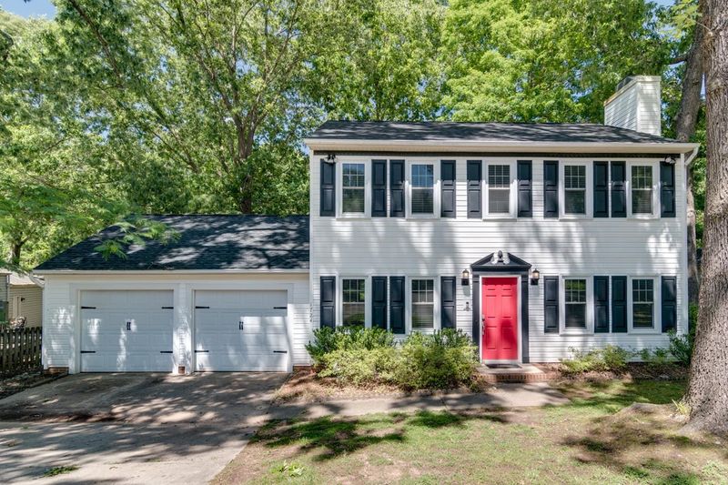 1724 Sierra Dr, Raleigh, NC 27603