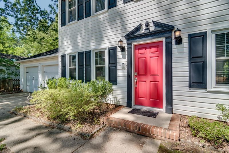 1724 Sierra Dr, Raleigh, NC 27603