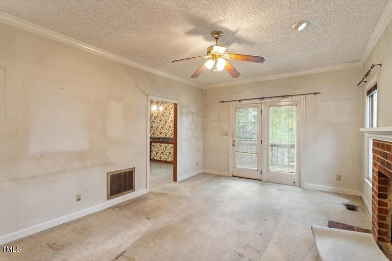 1725 Briarforest Pl, Raleigh, NC 27615