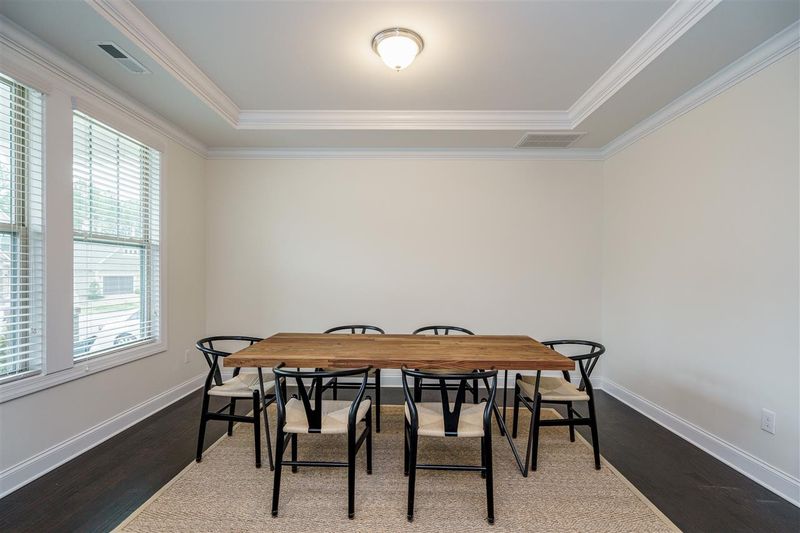 1725 Capstone Dr, Durham, NC 27713