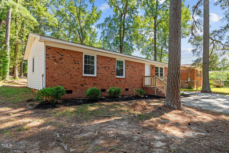1725 Carr Creek Rd, Sanford, NC 27332