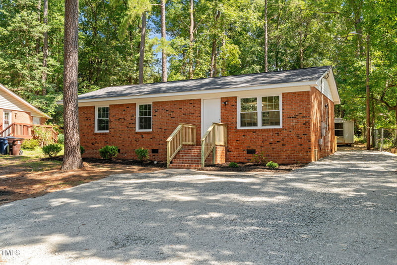 1725 Carr Creek Rd, Sanford, NC 27332