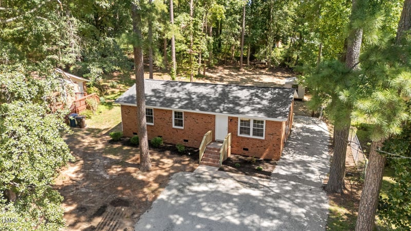 1725 Carr Creek Rd, Sanford, NC 27332