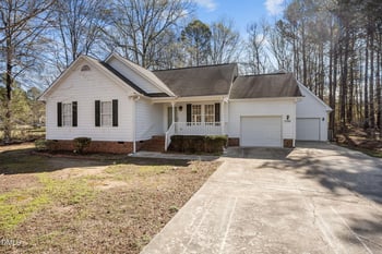 1725 Cobblestone Dr, Creedmoor, NC 27522