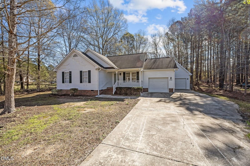 1725 Cobblestone Dr, Creedmoor, NC 27522