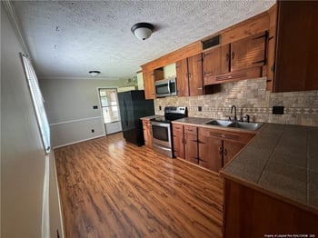 1725 Sand Hill Rd, Hope Mills, NC 28348