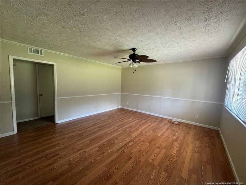 1725 Sand Hill Rd, Hope Mills, NC 28348