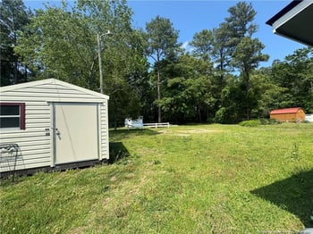 1725 Sand Hill Rd, Hope Mills, NC 28348
