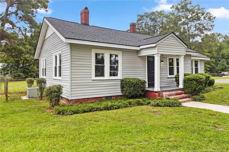 1725 Sapona Rd, Fayetteville, NC 28312