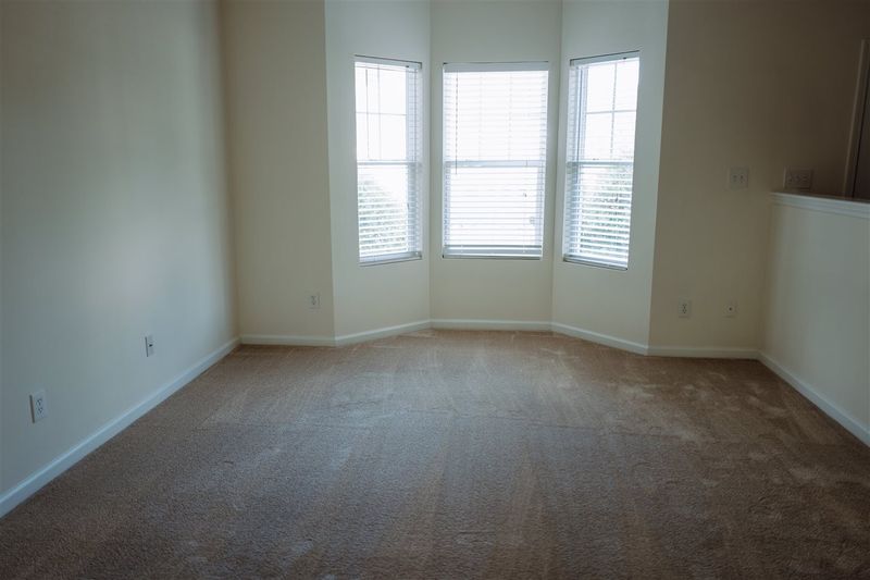 1725 T W Alexander Dr #1002, Durham, NC 27703