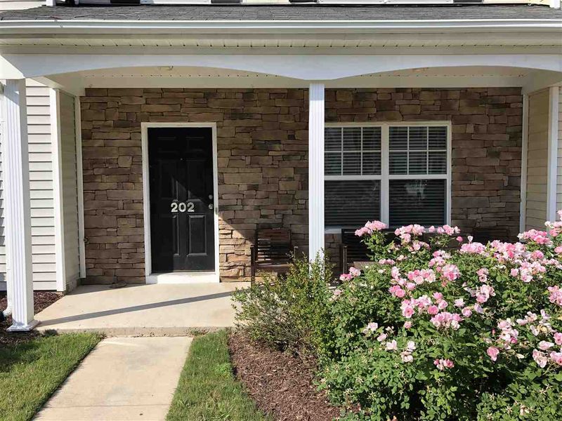 1725 T W Alexander Dr #202, Durham, NC 27703