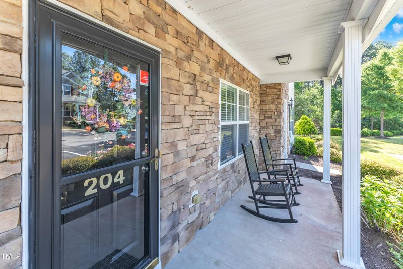 1725 T W Alexander Dr #204, Durham, NC 27703