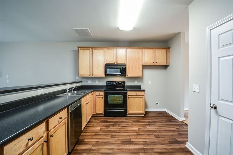 1725 T W Alexander Dr #903, Durham, NC 27703