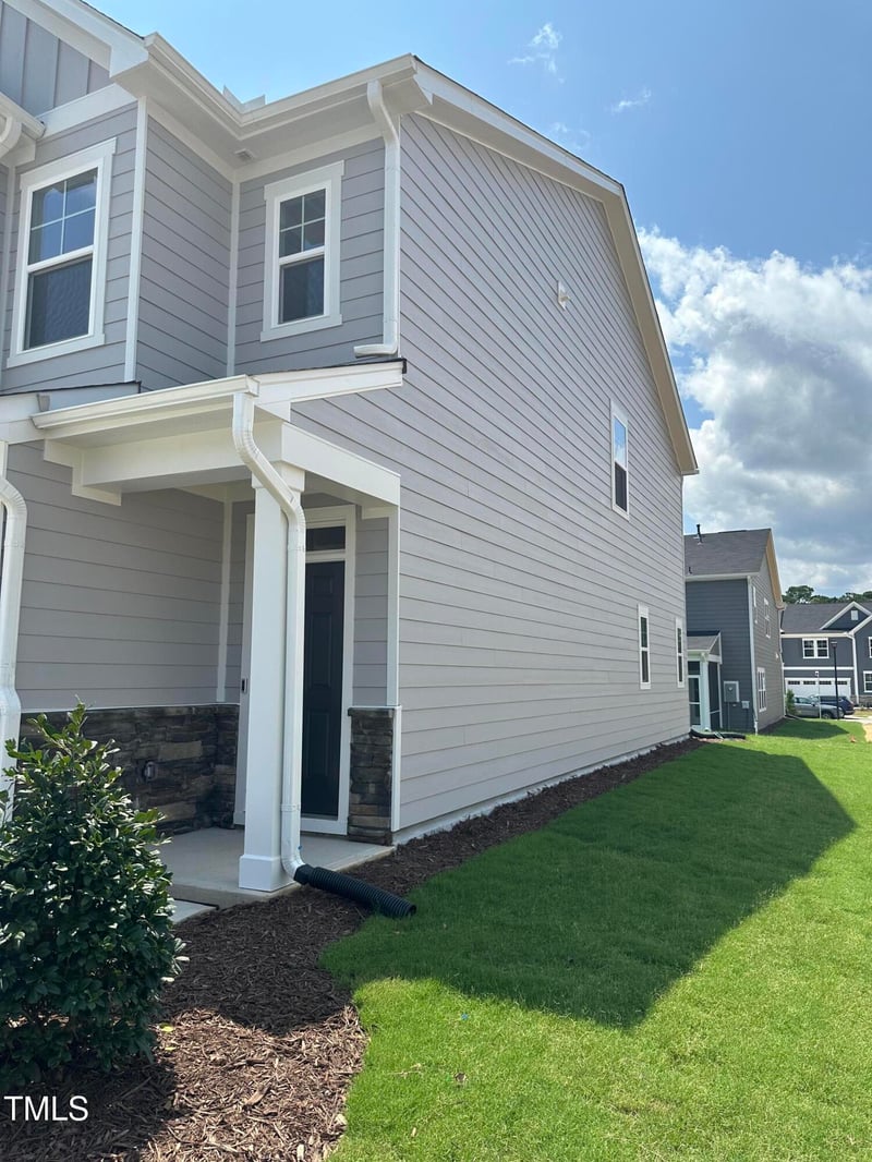 1726 Barrett Run Trl, Apex, NC 27502