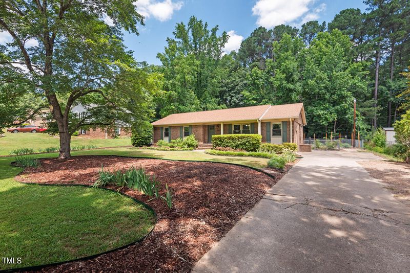 1726 Grady Dr, Durham, NC 27712