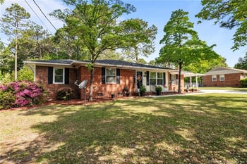 1726 Martindale Dr, Fayetteville, NC 28304