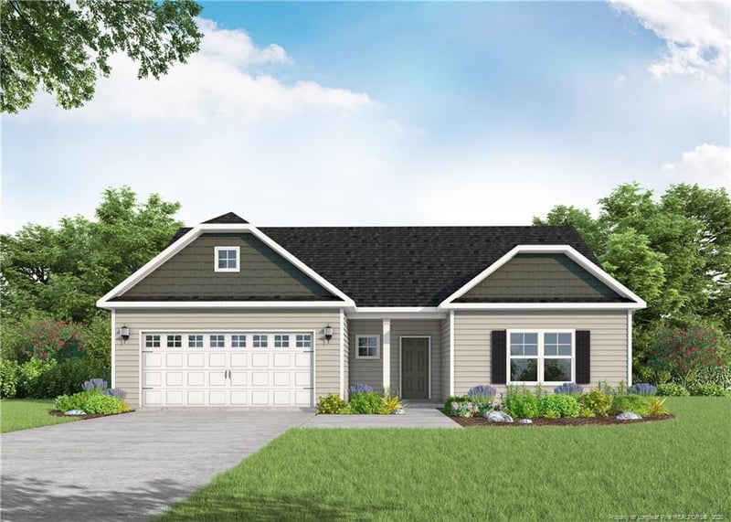 1727 Man O War Dr, Hope Mills, NC 28348