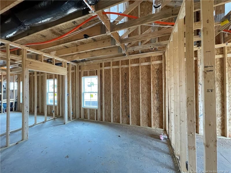 1727 Man O War Dr, Hope Mills, NC 28348